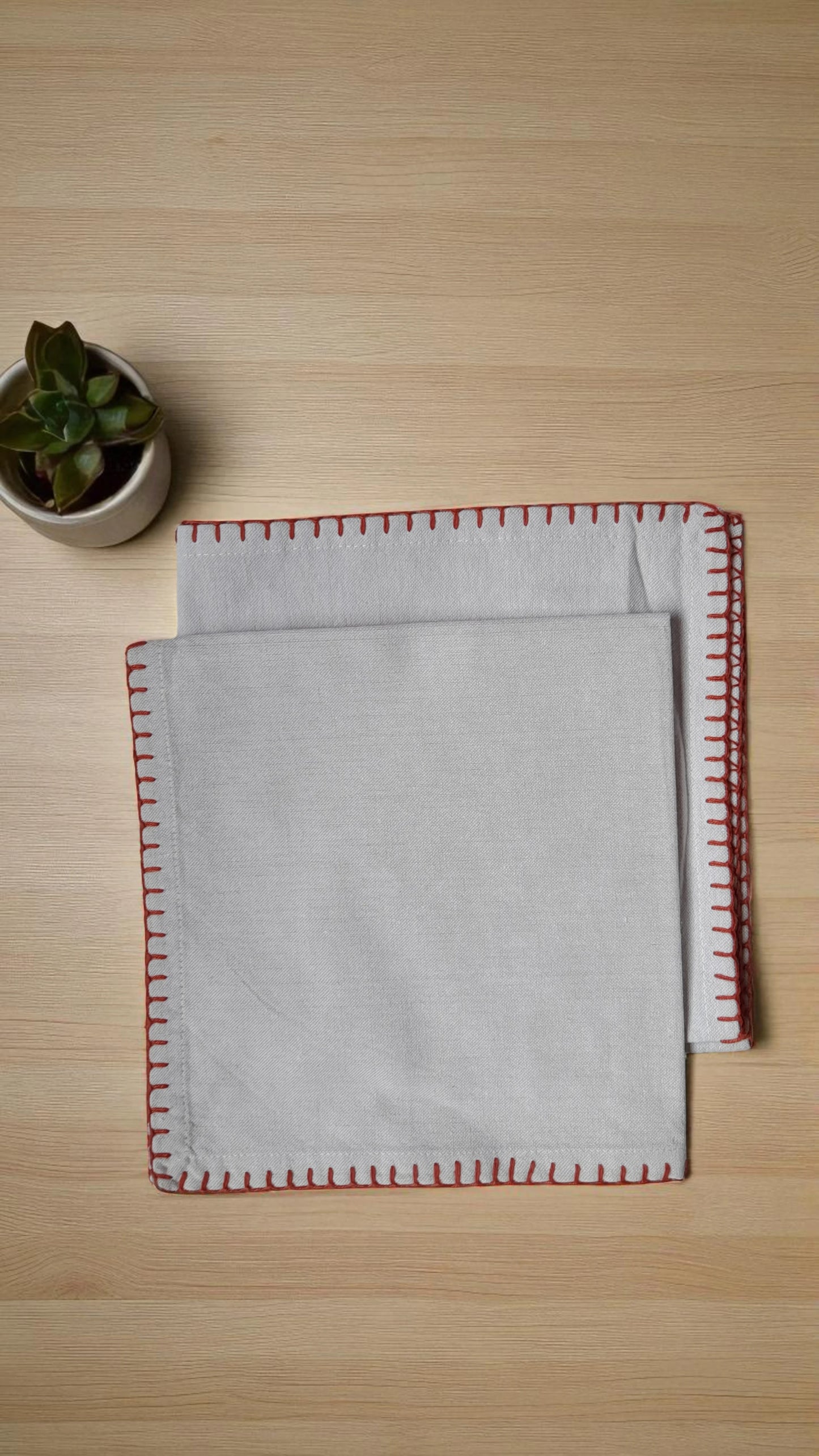 2-Piece Cotton Dinning Napkin Set